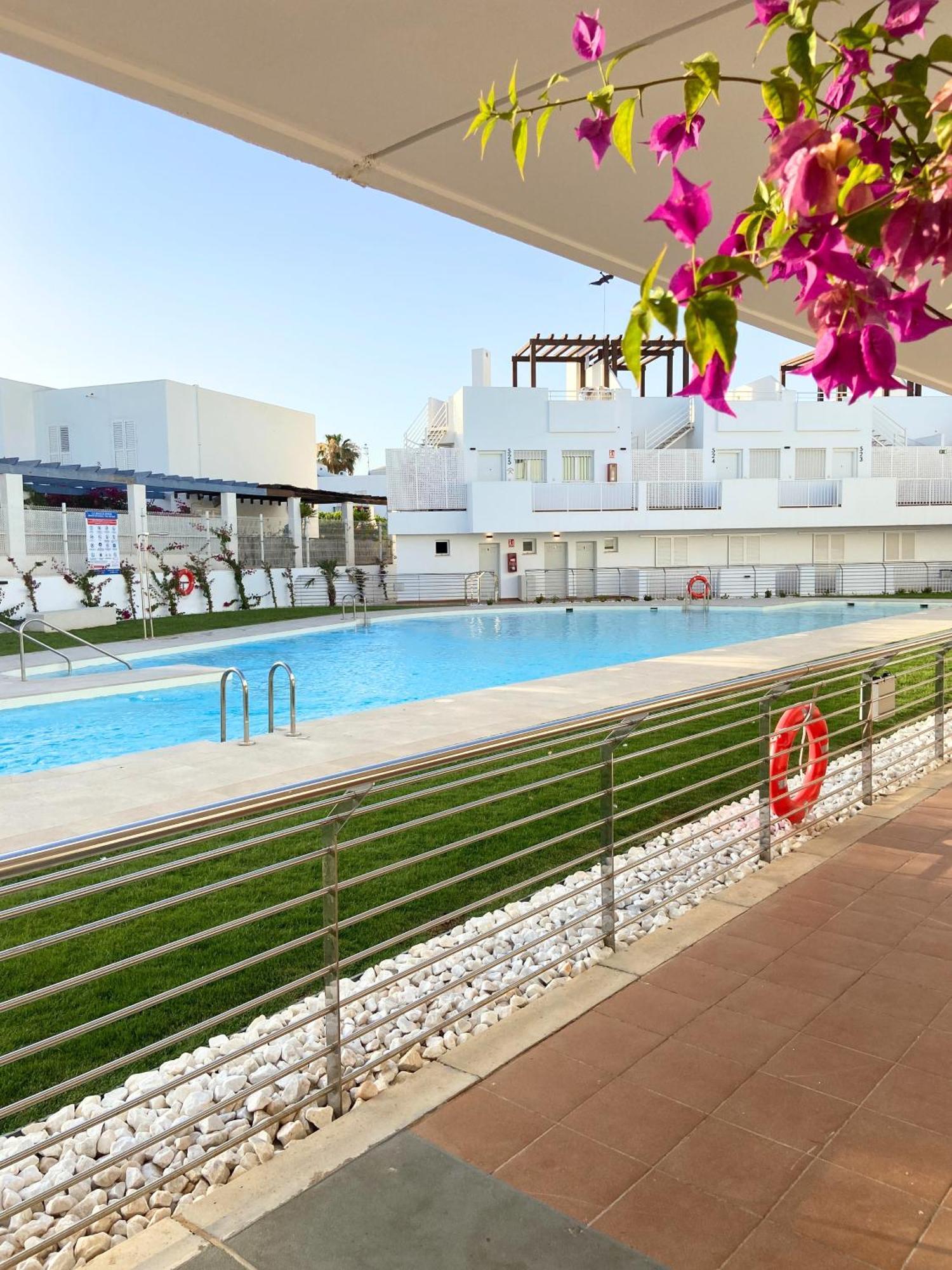 Mojacar Playa Vacaciones Apartment Luaran gambar